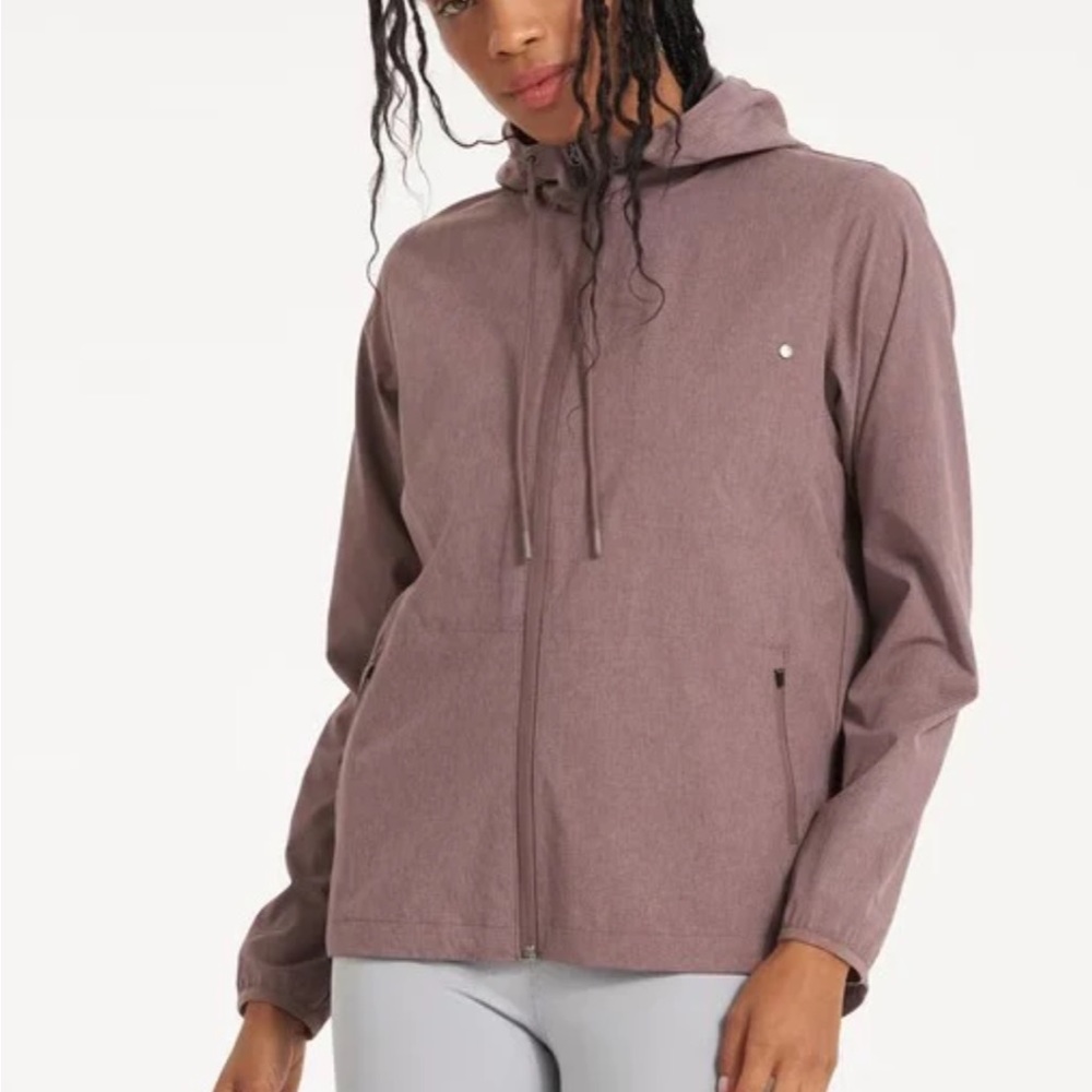 NWOT vuori outdoor training shell